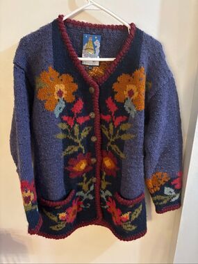 Newari Icelandic Design Cardigan Wool Sweater